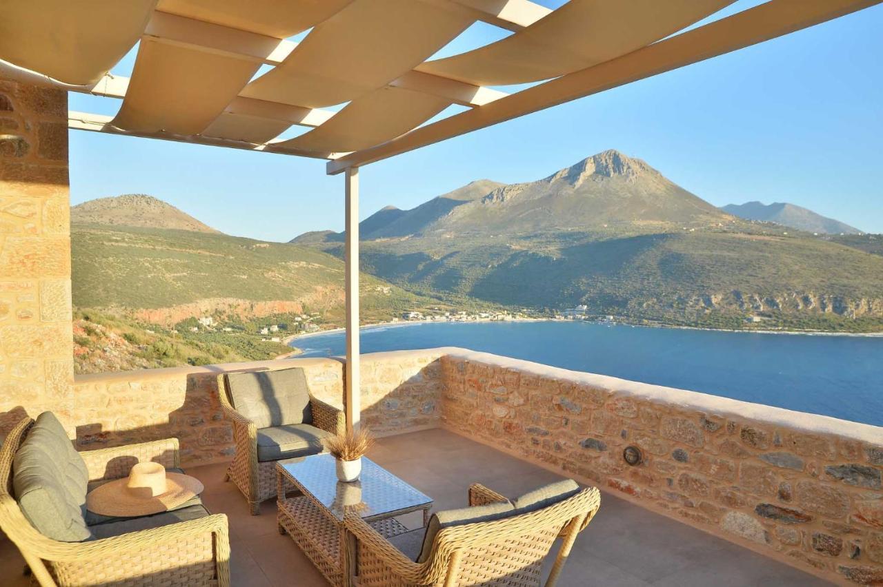 Akrolithi Boutique Hotel & Suites Oítilon Buitenkant foto