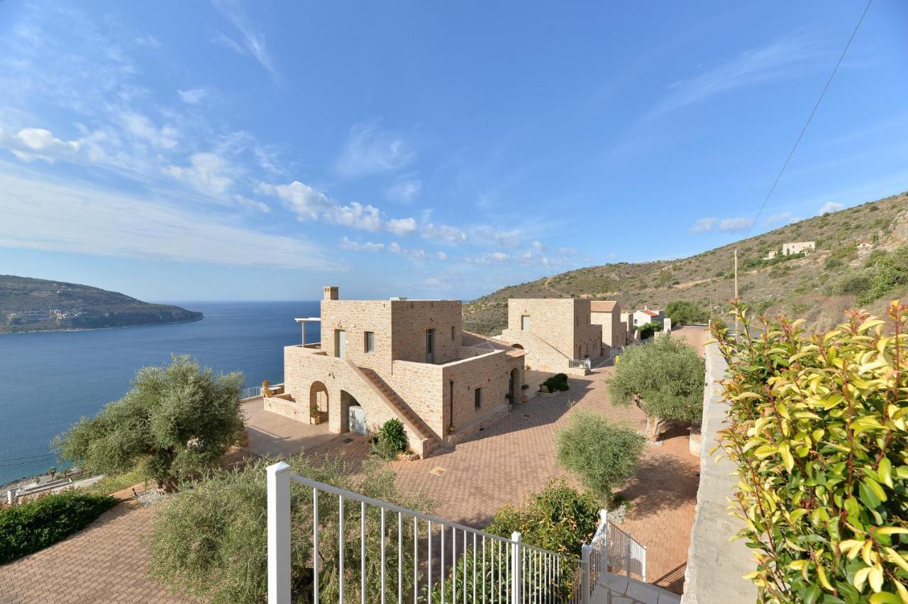 Akrolithi Boutique Hotel & Suites Oítilon Buitenkant foto