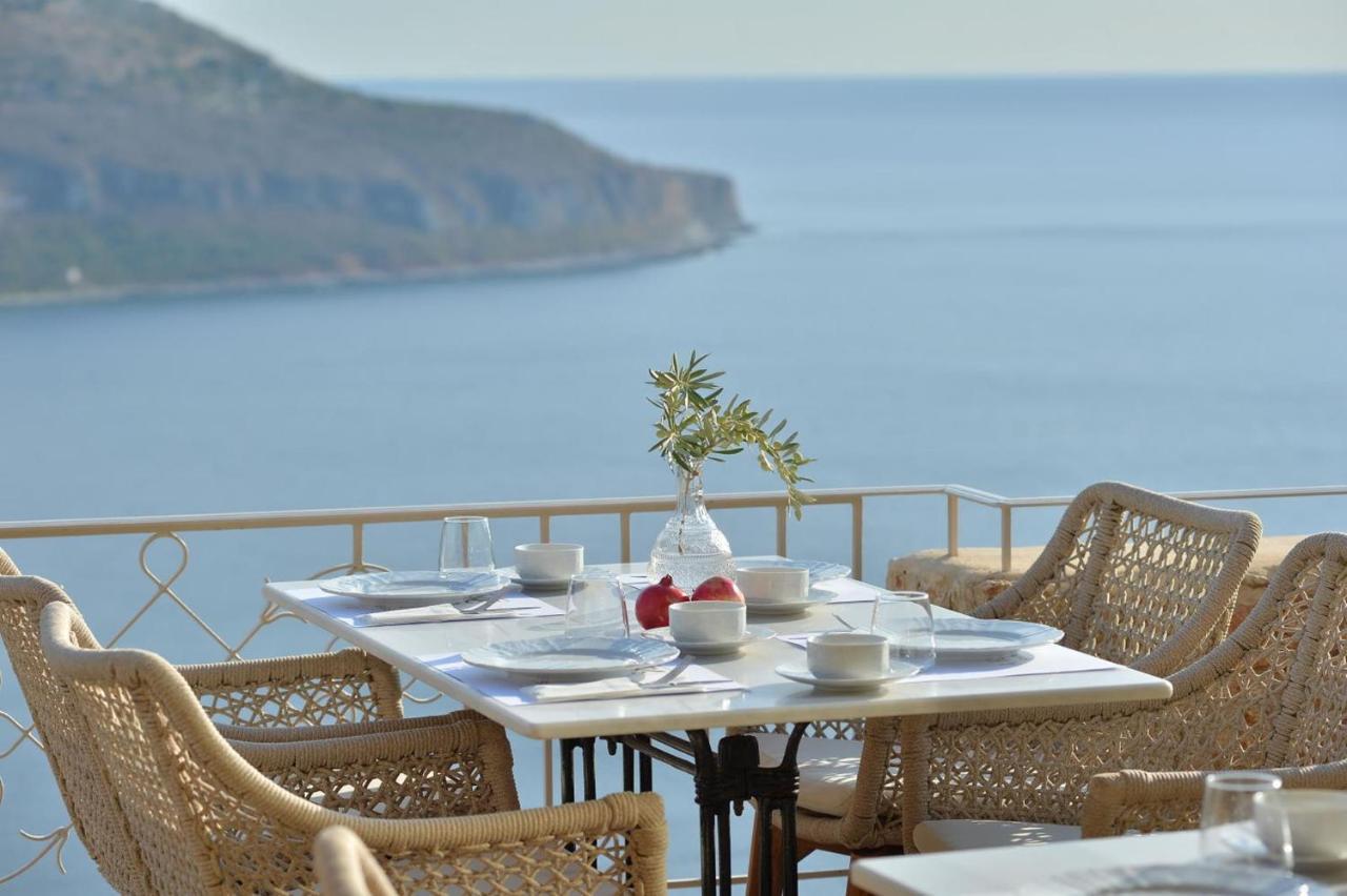 Akrolithi Boutique Hotel & Suites Oítilon Buitenkant foto