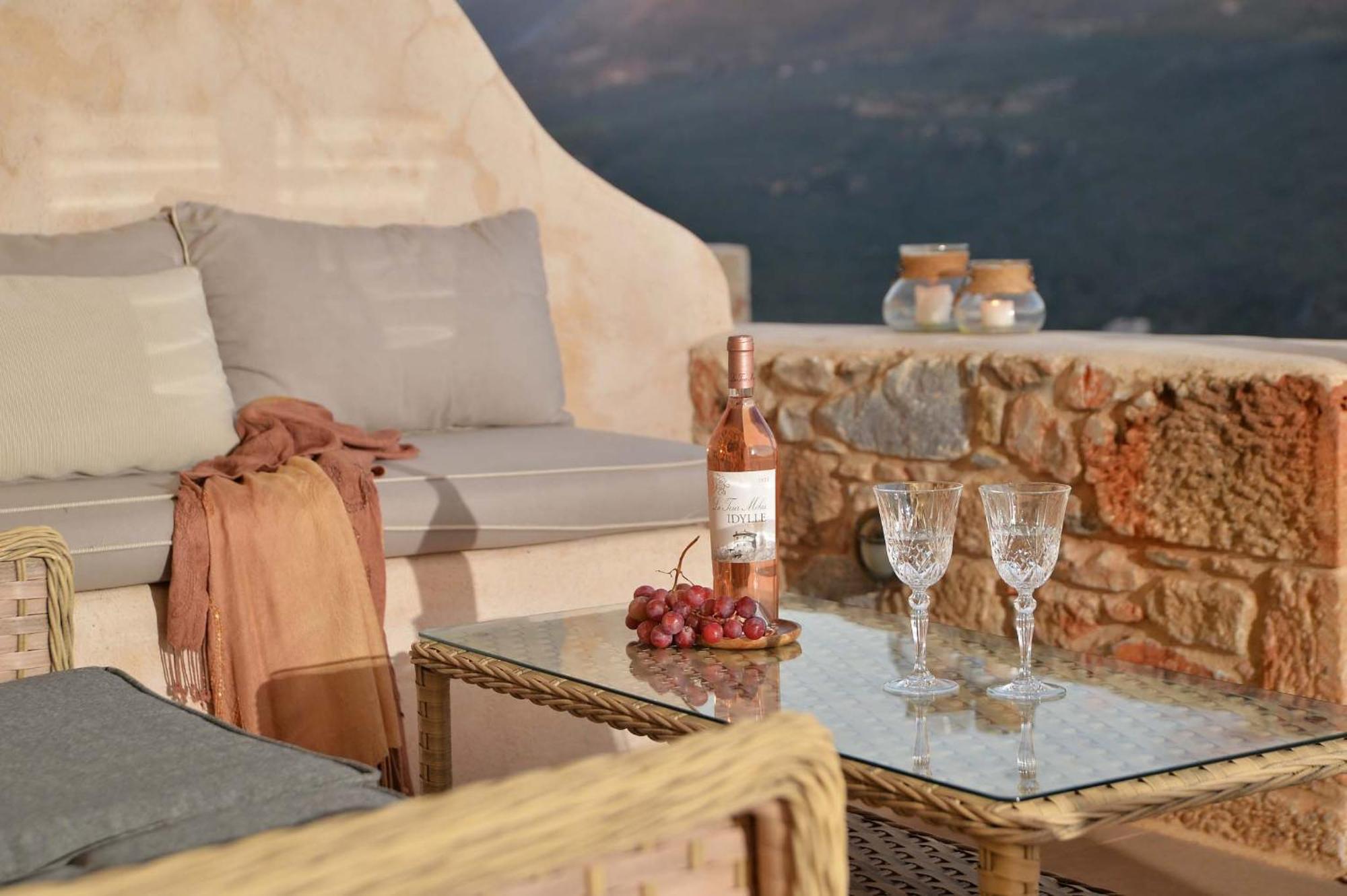 Akrolithi Boutique Hotel & Suites Oítilon Buitenkant foto